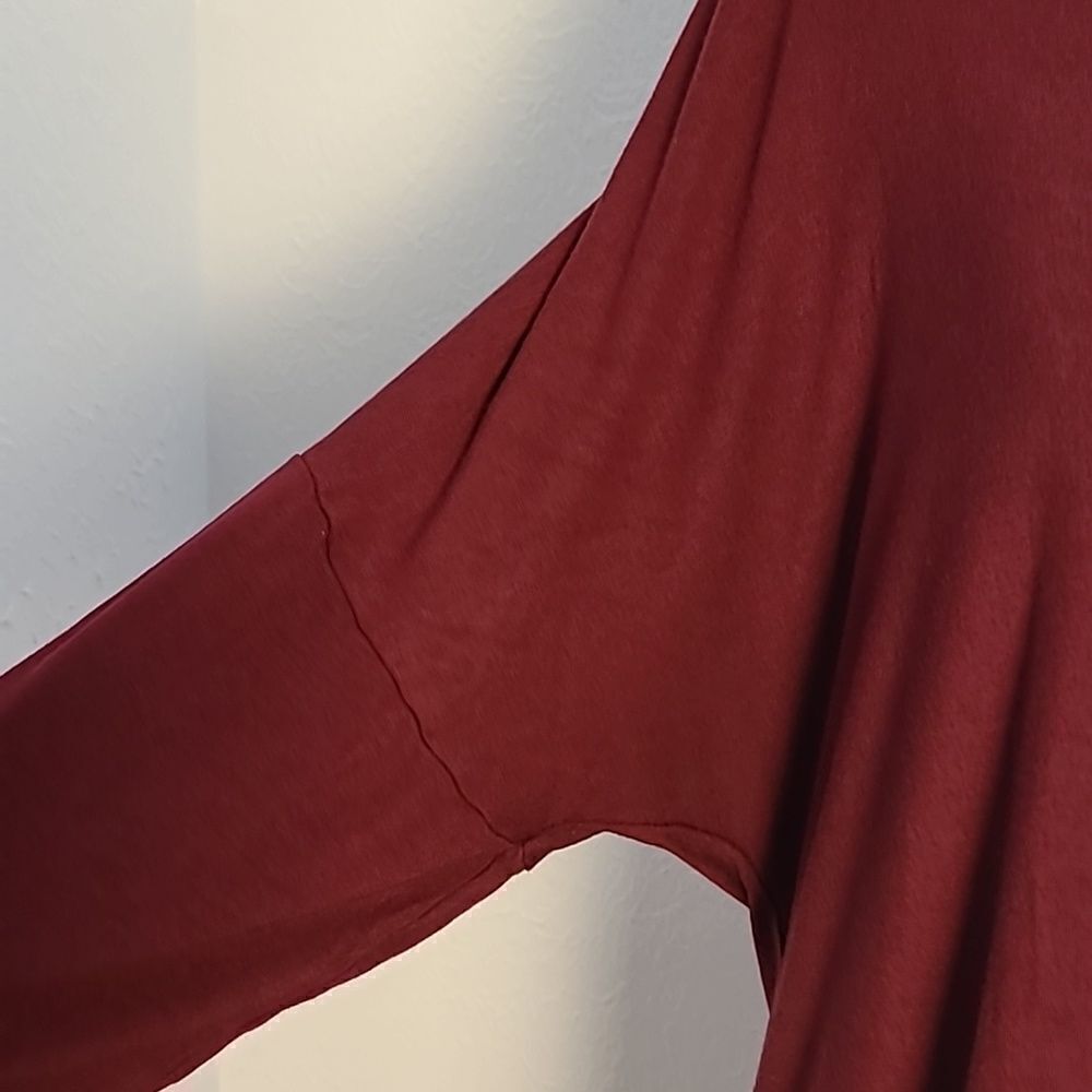 Azules Longsleeve Maroon Tunic, Size XL - Picture 3 of 9